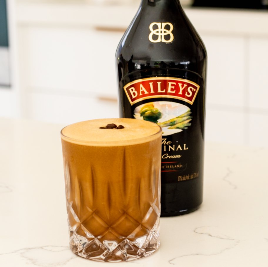 Baileys Espresso Martini - Fling Cocktails